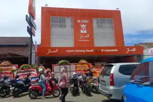 Harga Franchise Almaz Fried Chicken