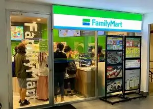 Harga Franchise Familymart